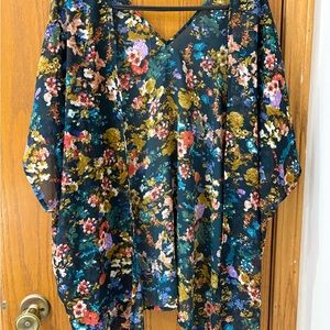 Source Unknown Multicolor Floral kimono